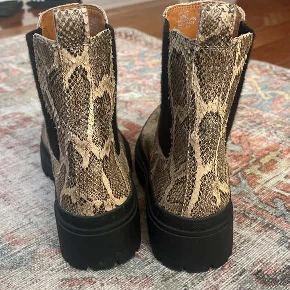 Lucky Brand Ellery boot - Picture 2 of 6